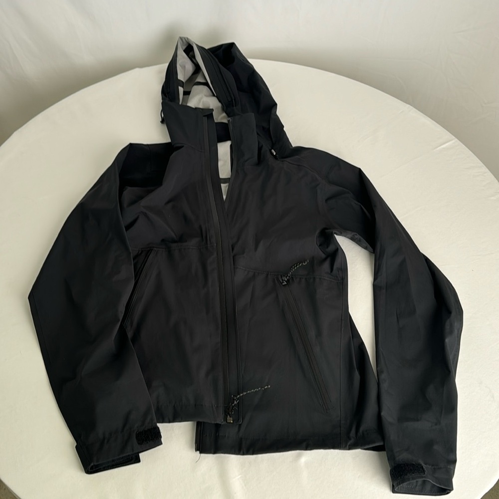Topo designs, rain jacket. Extra small. Never worn.